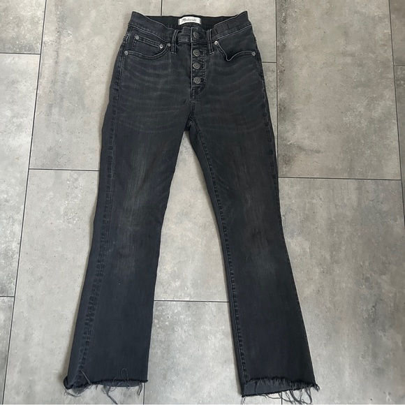 Madewell Cali Demi Boot faded black raw hem jeans size 25 - Picture 2 of 8